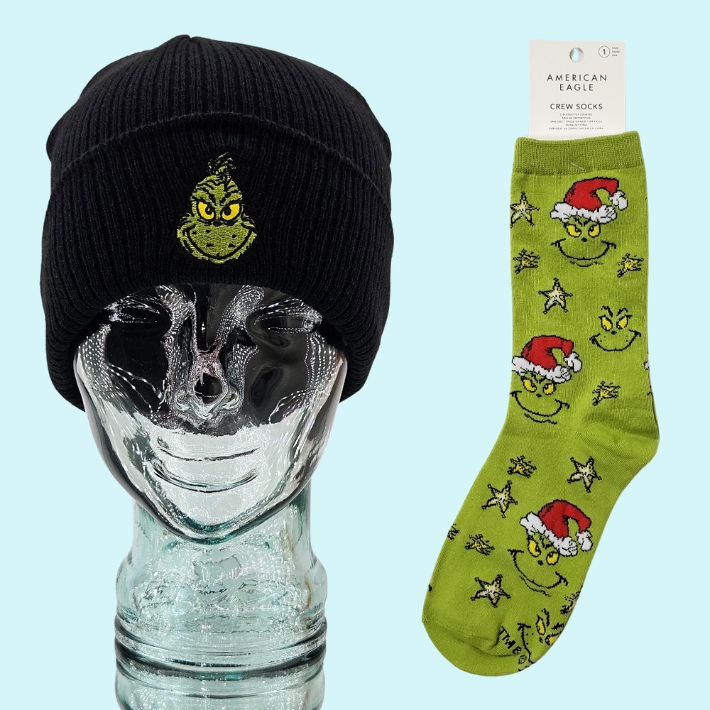 BUNDLE American Eagle Socks Grinch & Bioworld Hat Beanie Grinch Christmas Gifts